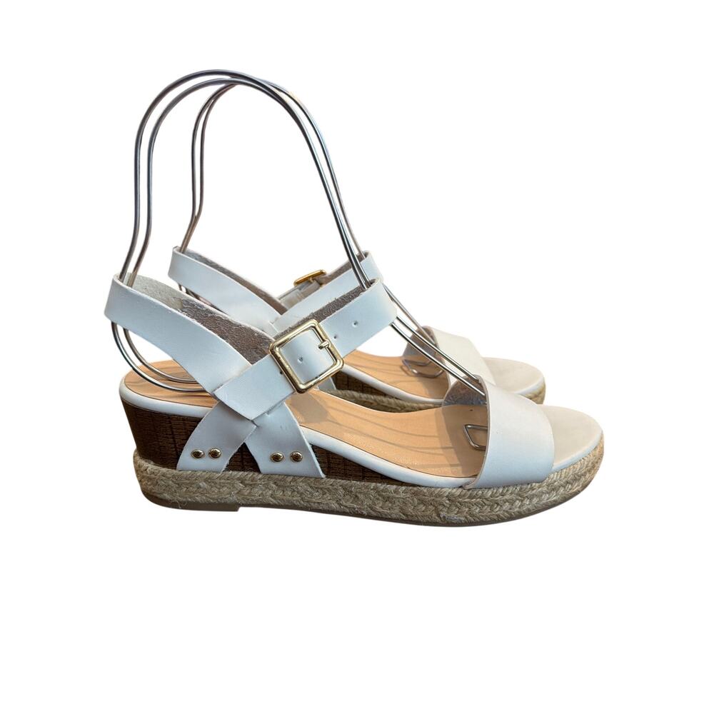 ⭐️ Women’s Tommy Bahama White Wedge Sandals Size 10 Summer Classic Preppy Resort